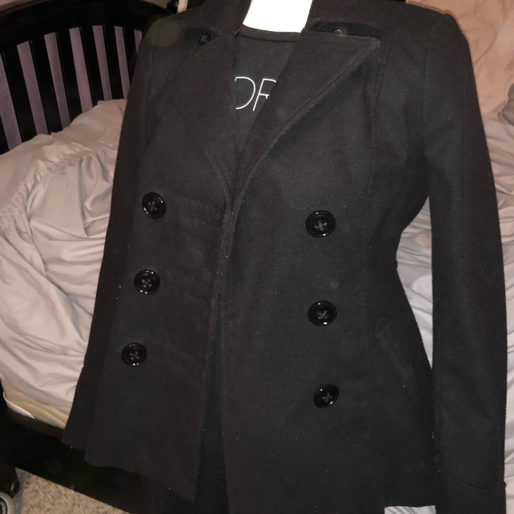 Coat - Picture 4 of 4